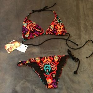 Rip curl bikini never worn